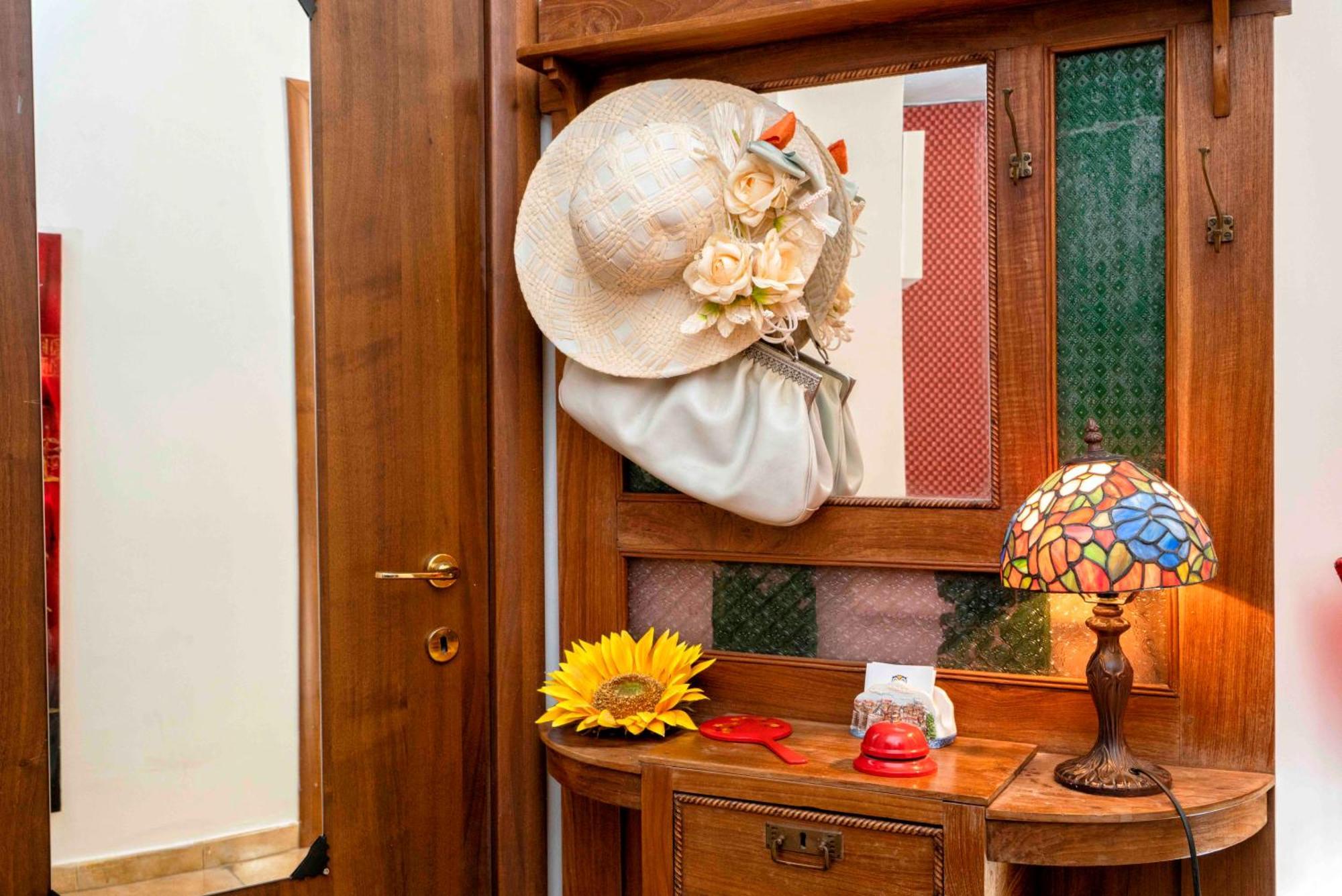 Rodoflor Rooms Castellammare di Stabia Kültér fotó